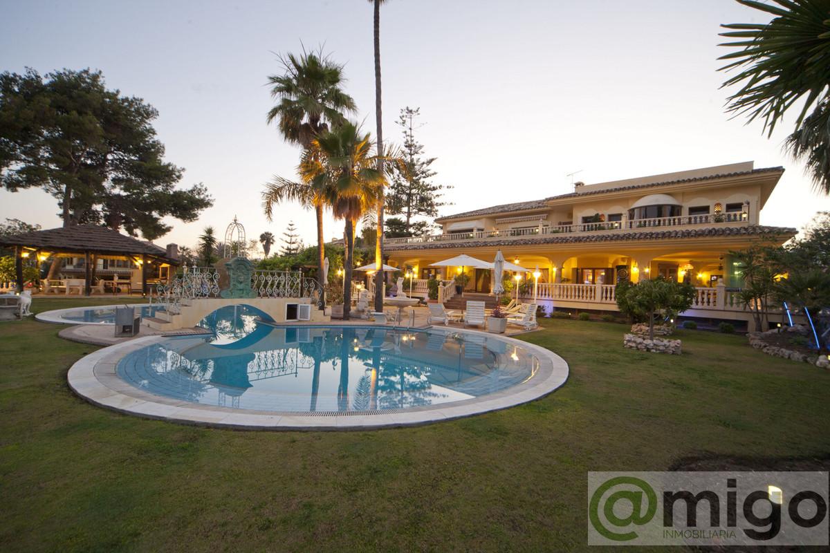 Venta de villa en Marbella