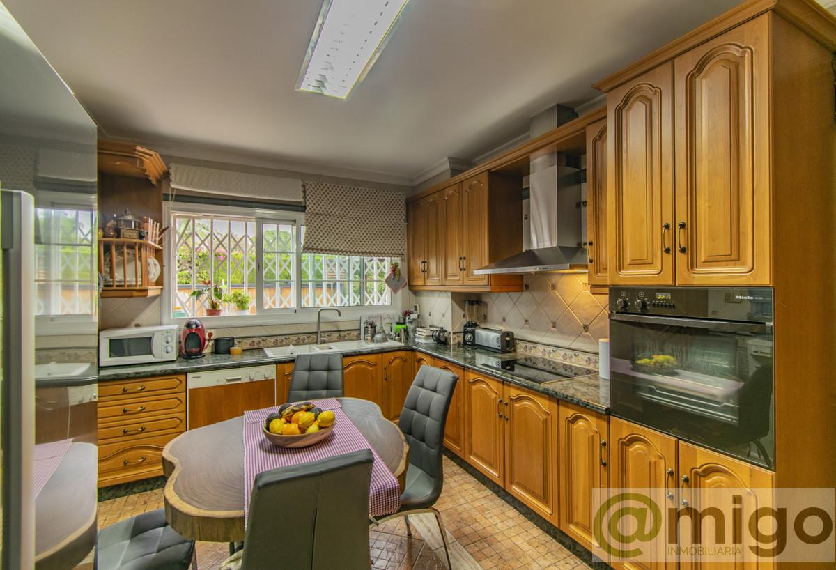 For sale of villa in Marbella