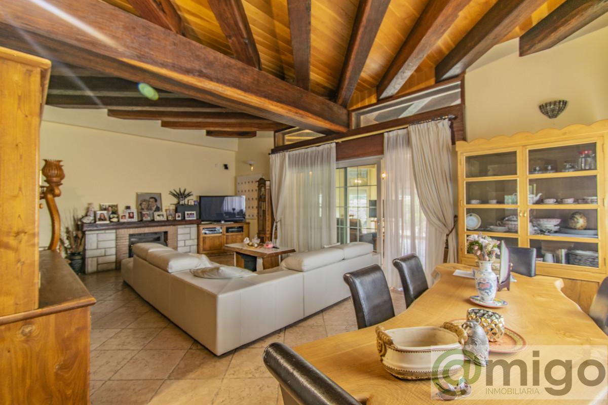 For sale of villa in Marbella