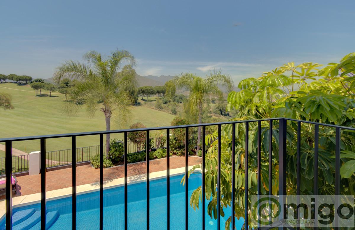 For sale of villa in La Cala Golf