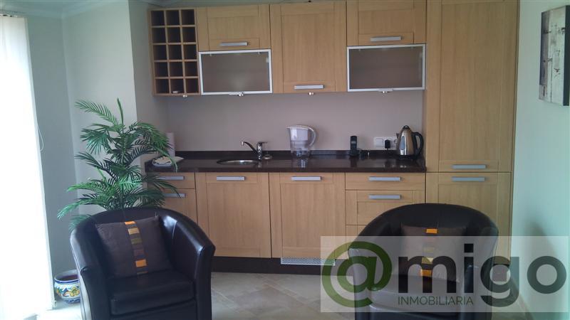 For sale of penthouse in La Duquesa