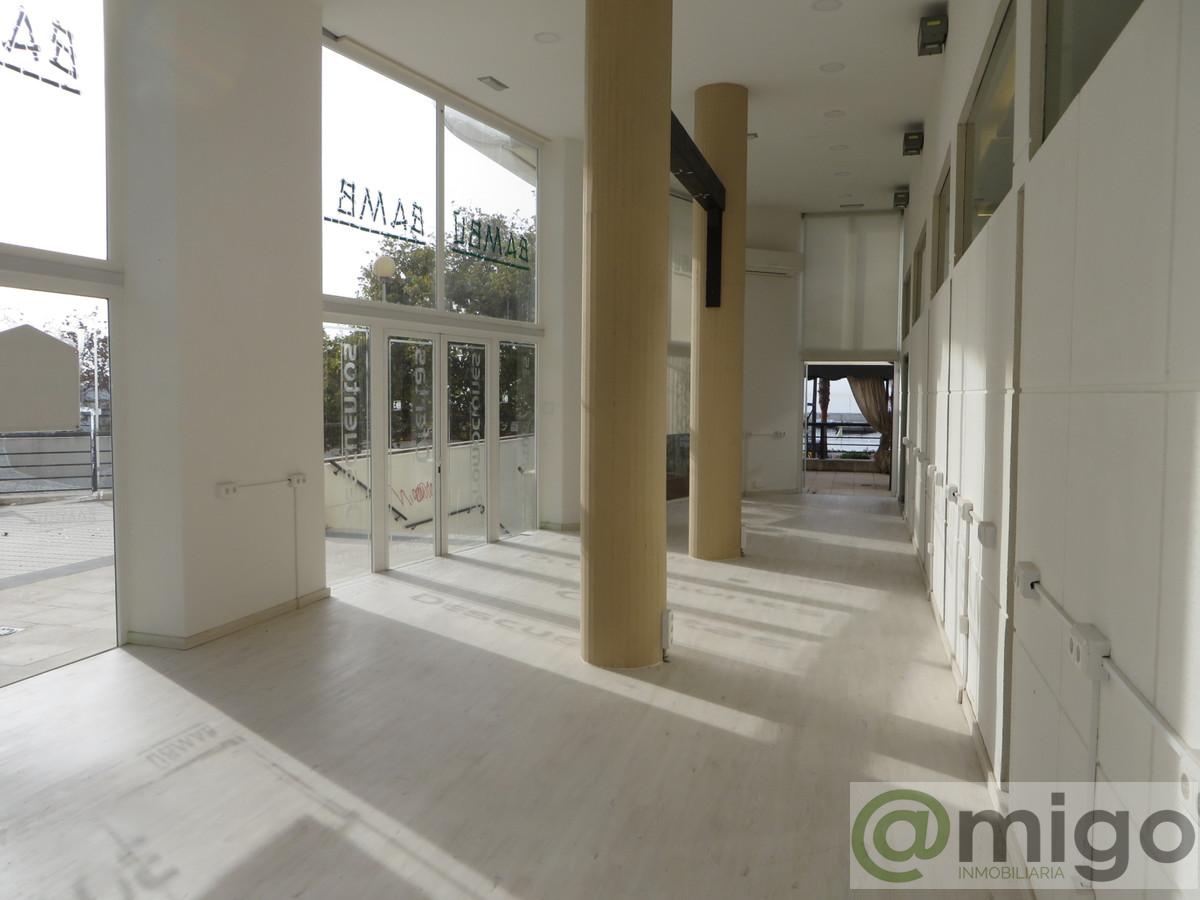 For sale of commercial in Marbella
