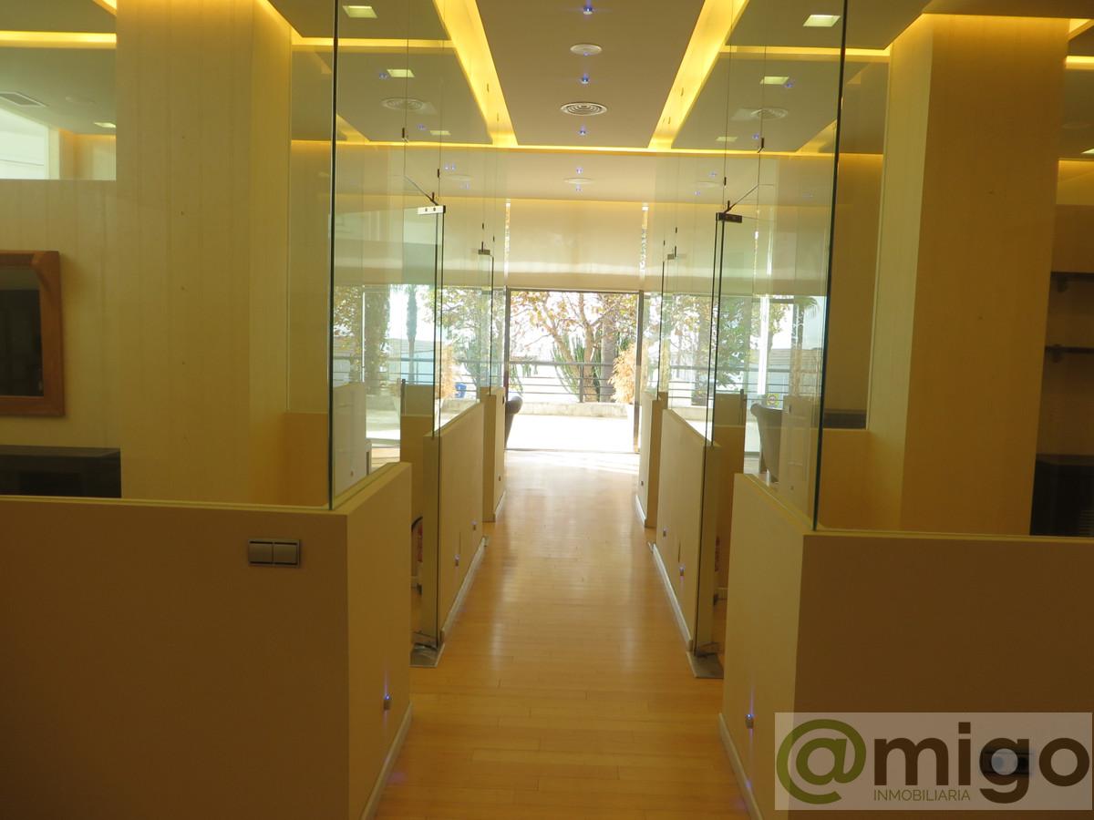 For sale of commercial in Marbella