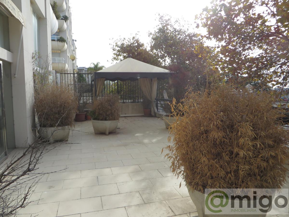For sale of commercial in Marbella