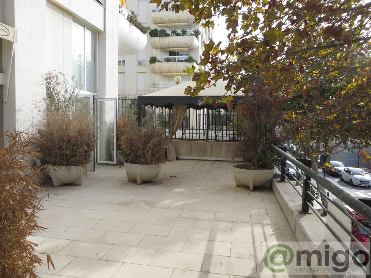 For sale of commercial in Marbella
