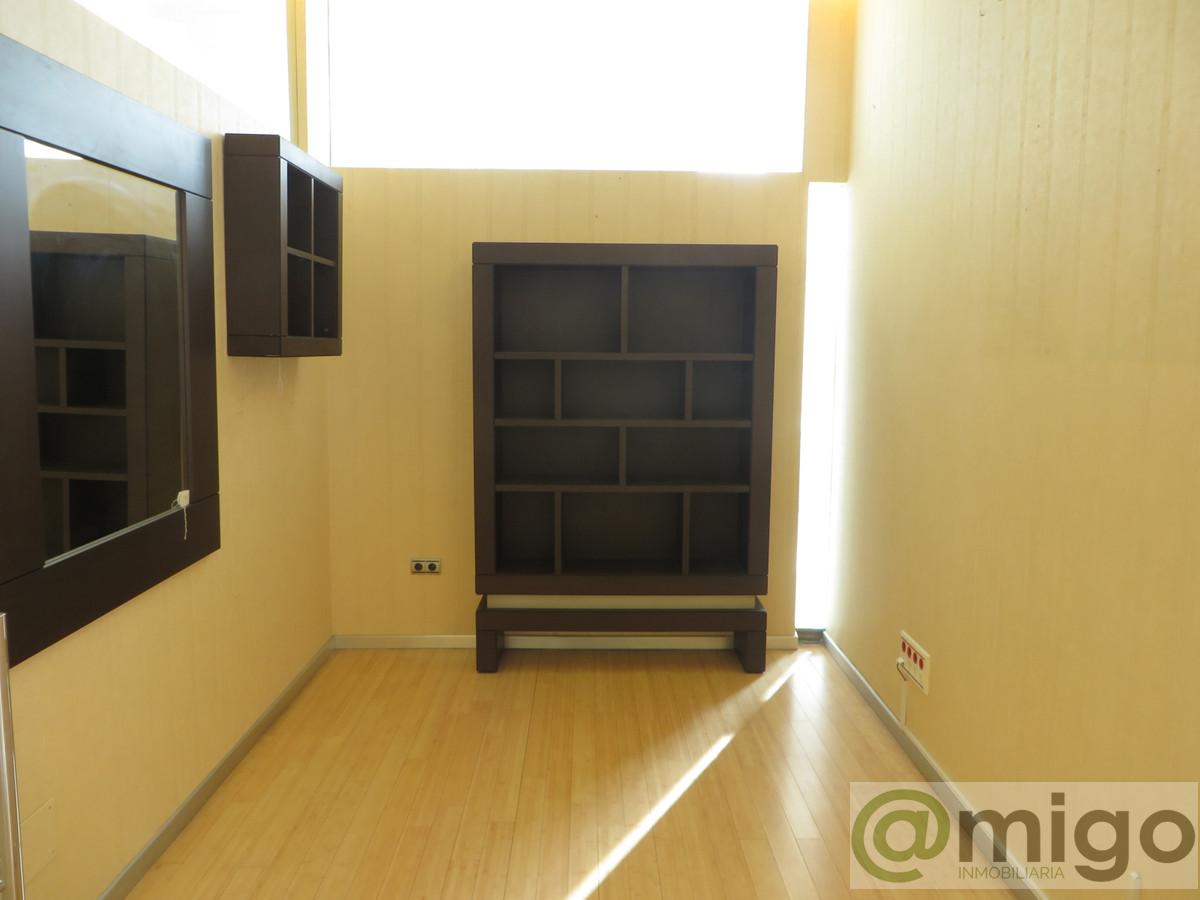 For sale of commercial in Marbella