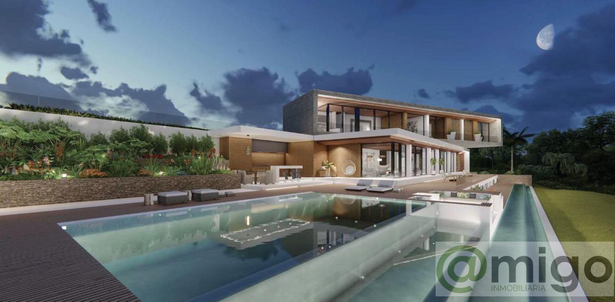 For sale of land in La Cala Golf