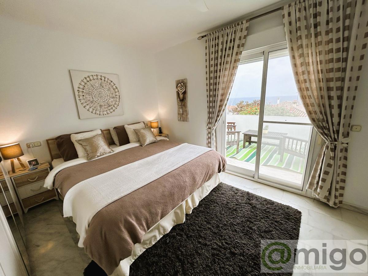 Venta de villa en La Duquesa