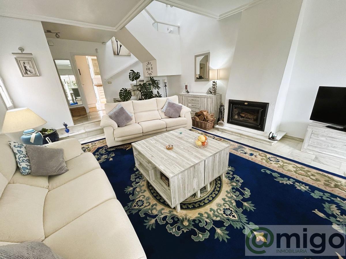 Venta de villa en La Duquesa