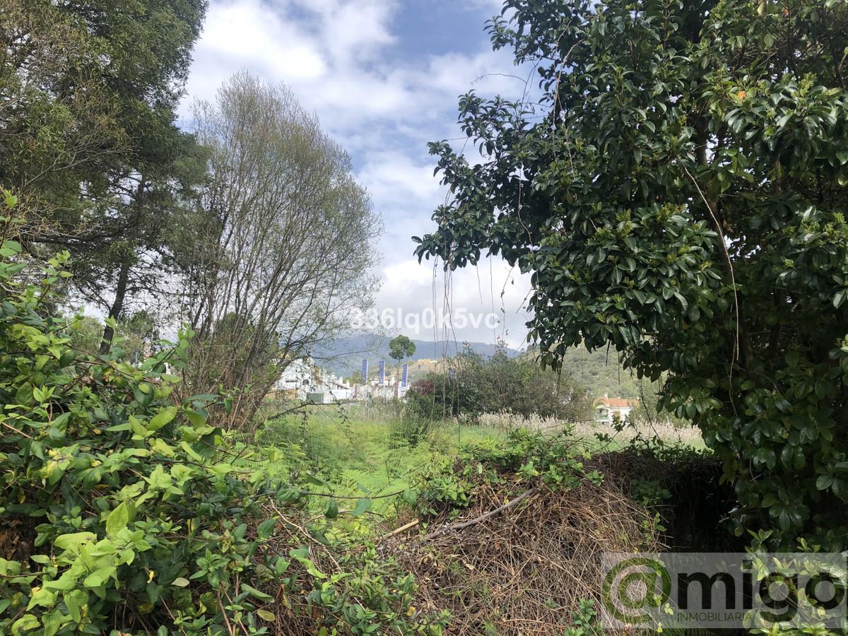 For sale of land in Marbella