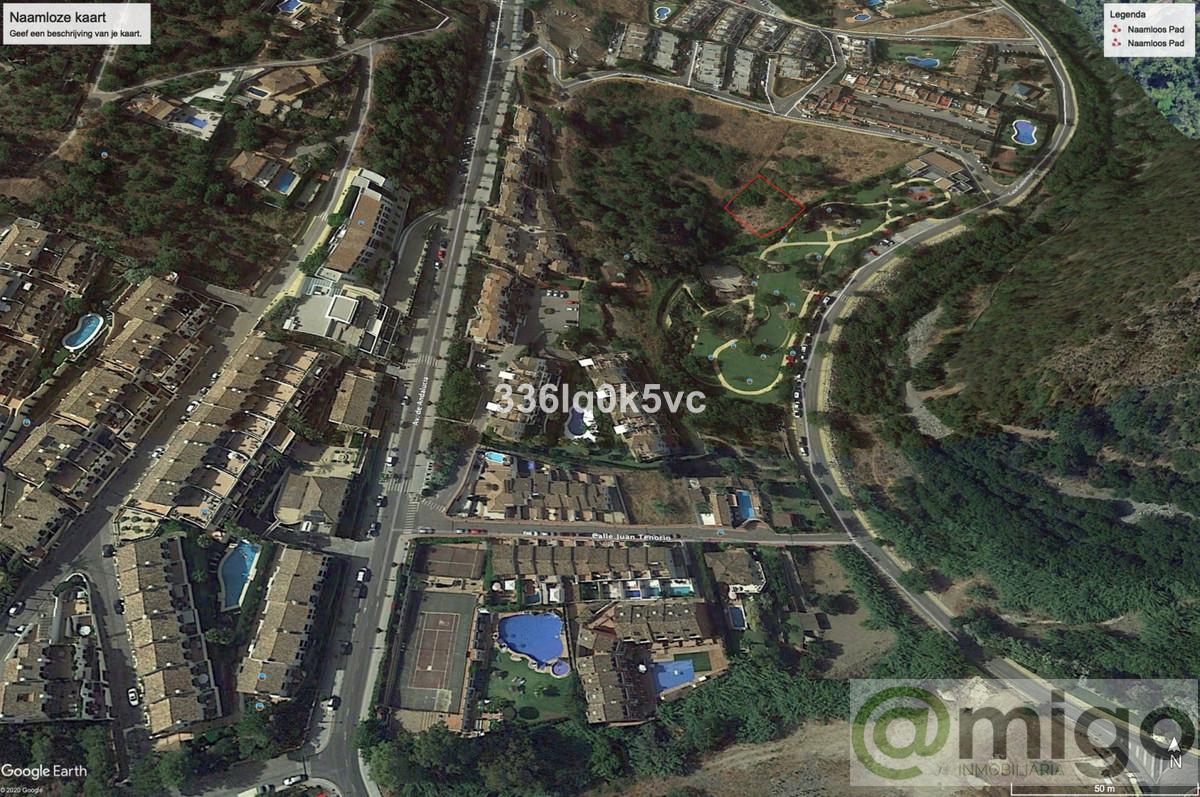 For sale of land in Marbella