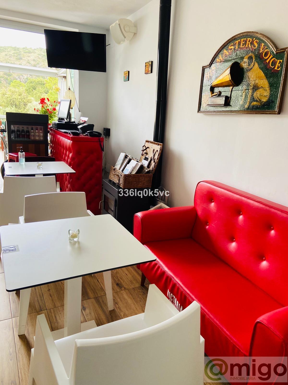 For sale of commercial in Marbella