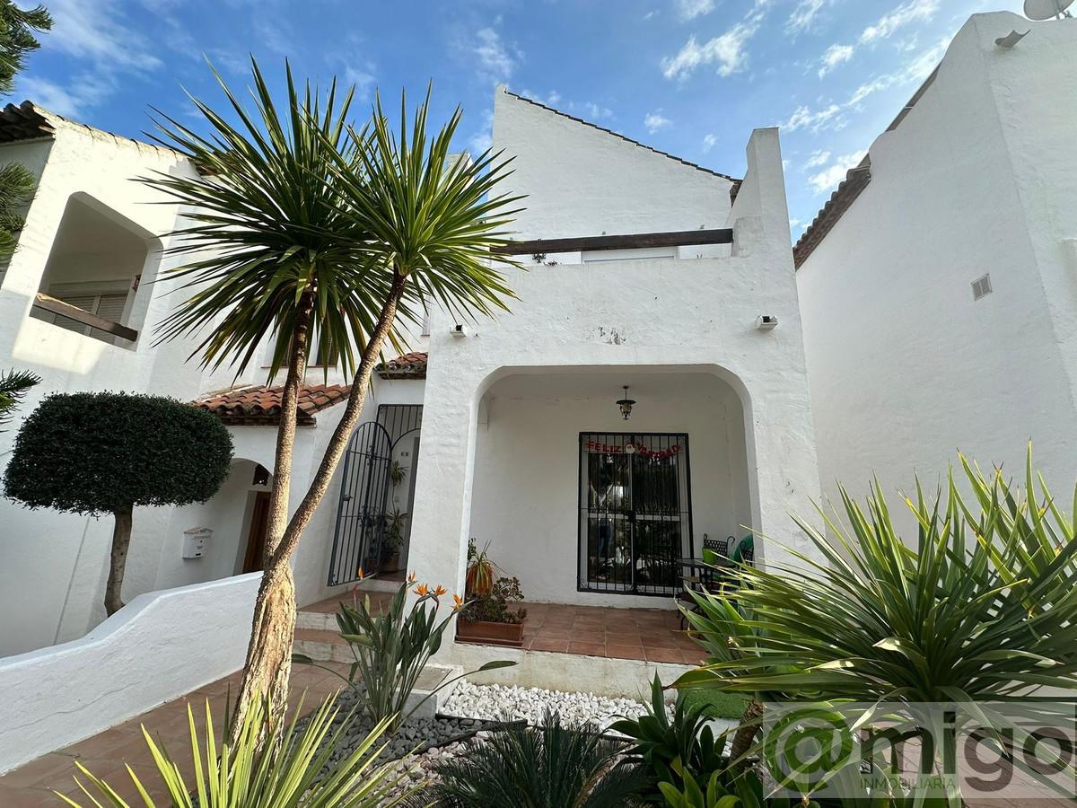 Venta de villa en Estepona