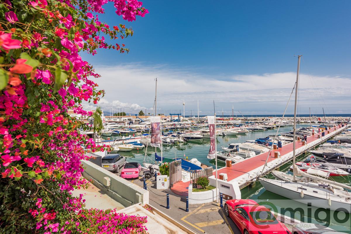 For sale of apartment in Marbella