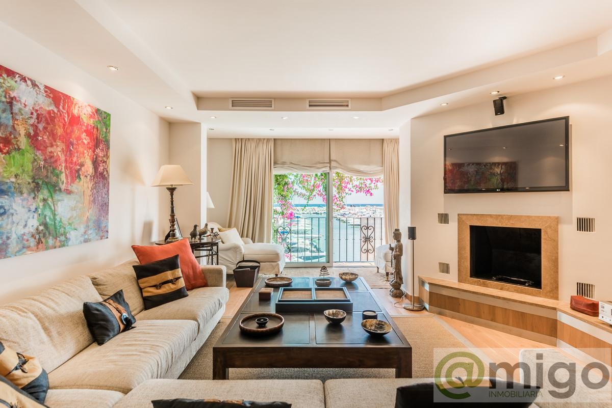 For sale of apartment in Marbella