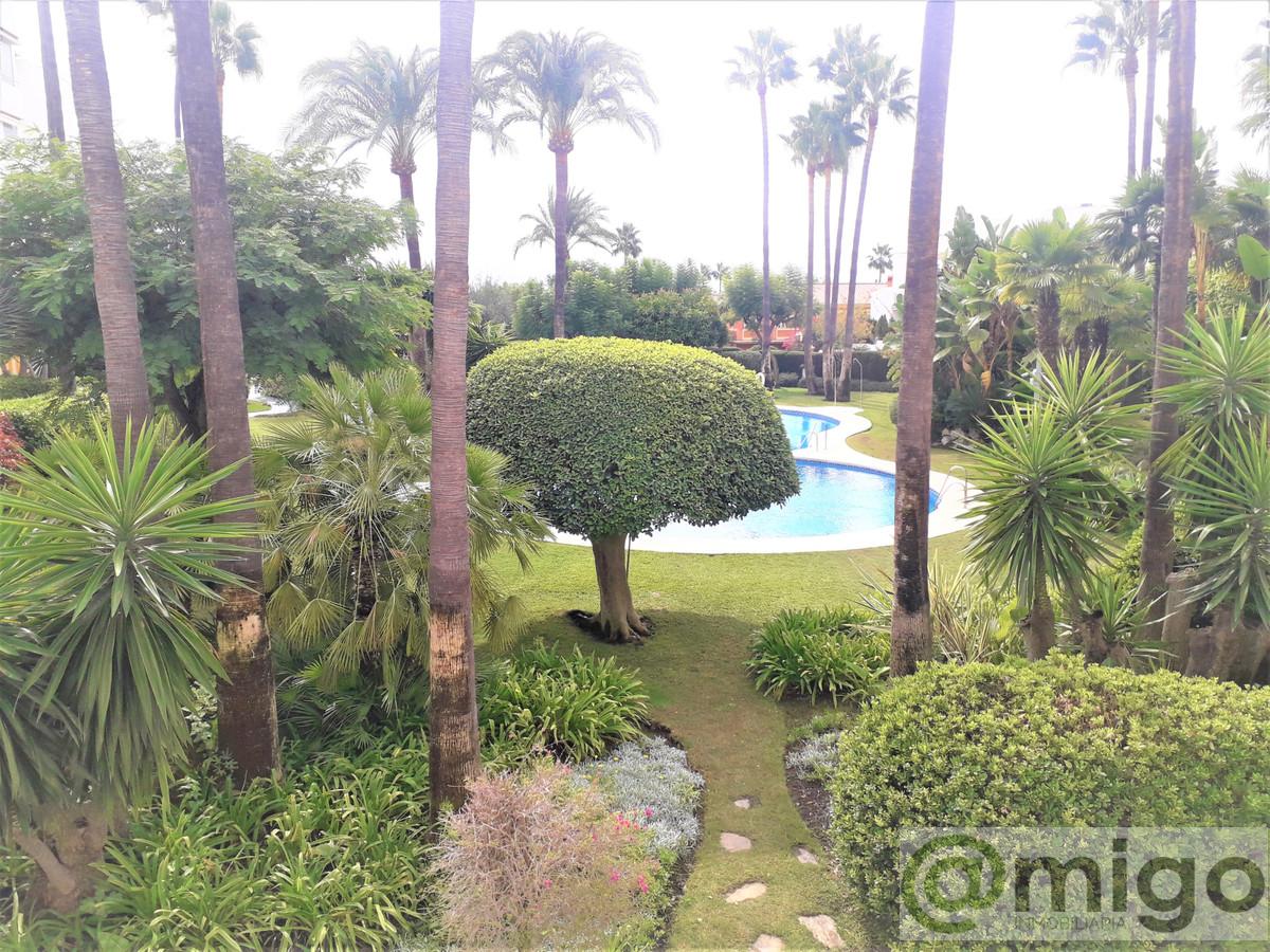 For sale of apartment in Atalaya