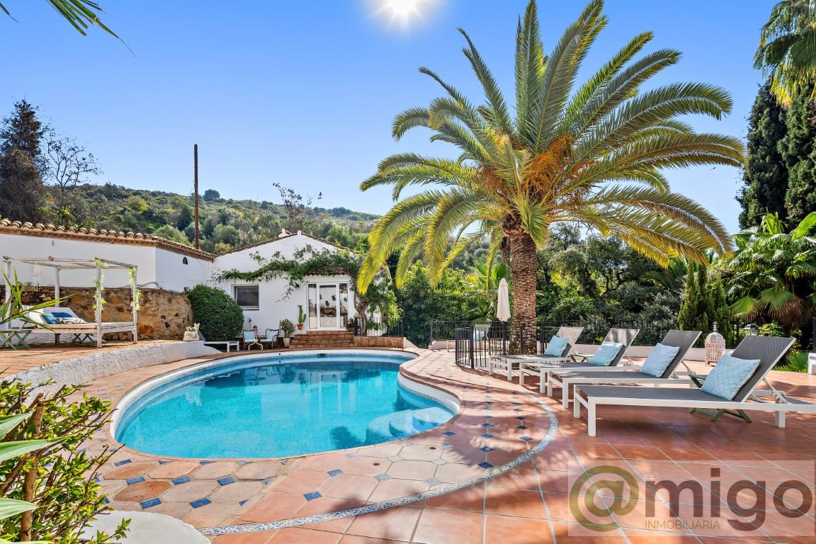 For sale of villa in Marbella