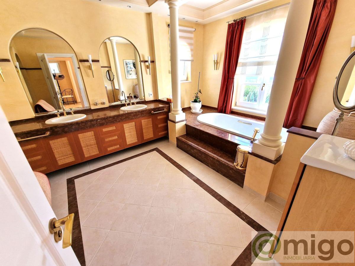 Venta de villa en Mijas Costa