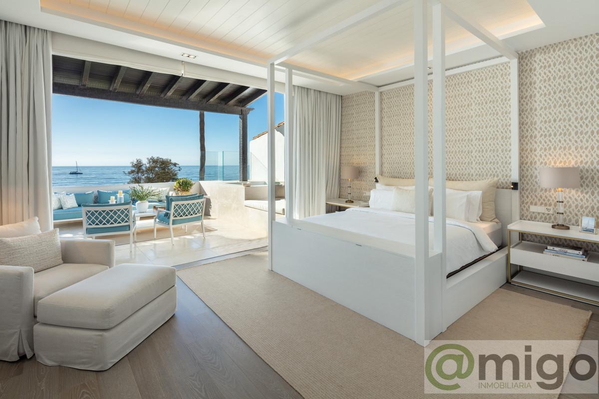 For sale of penthouse in Marbella