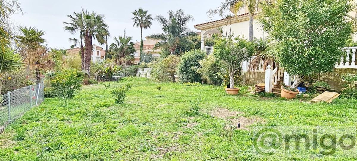 For sale of villa in Riviera del Sol