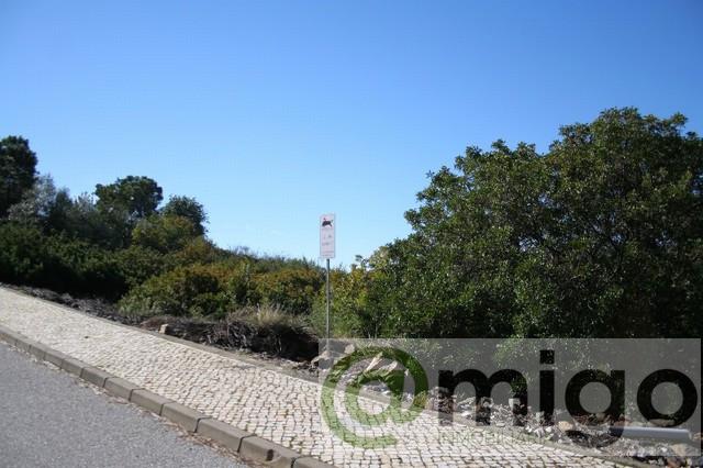 For sale of land in Marbella