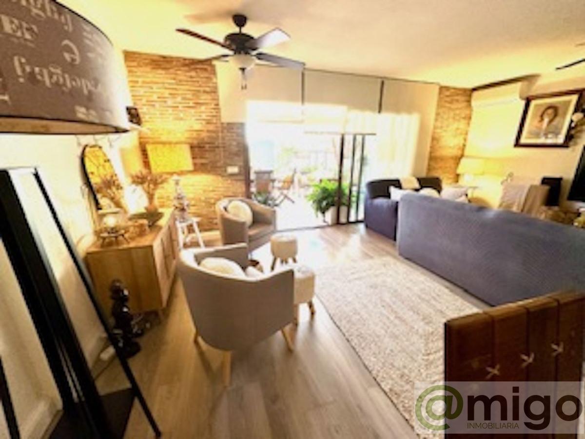 Venta de villa en Atalaya