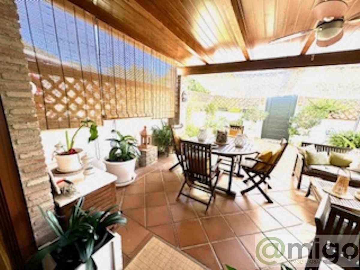 Venta de villa en Atalaya