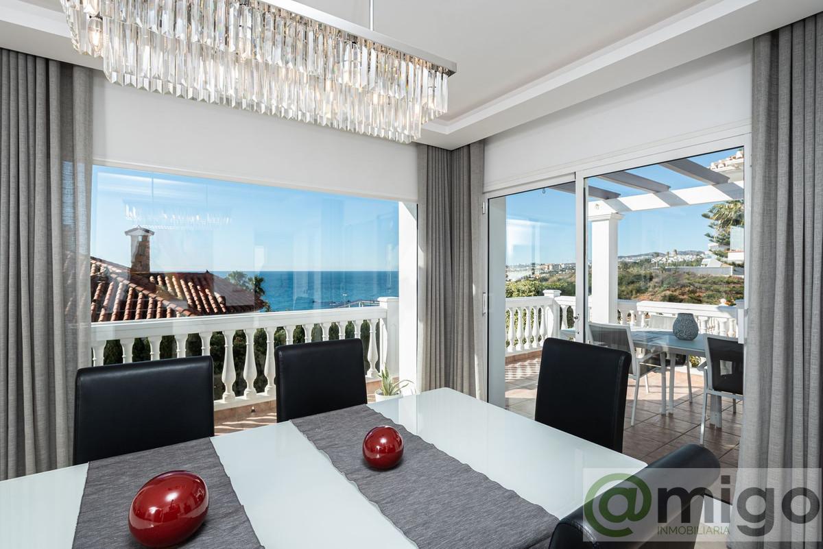Venta de villa en La Cala de Mijas