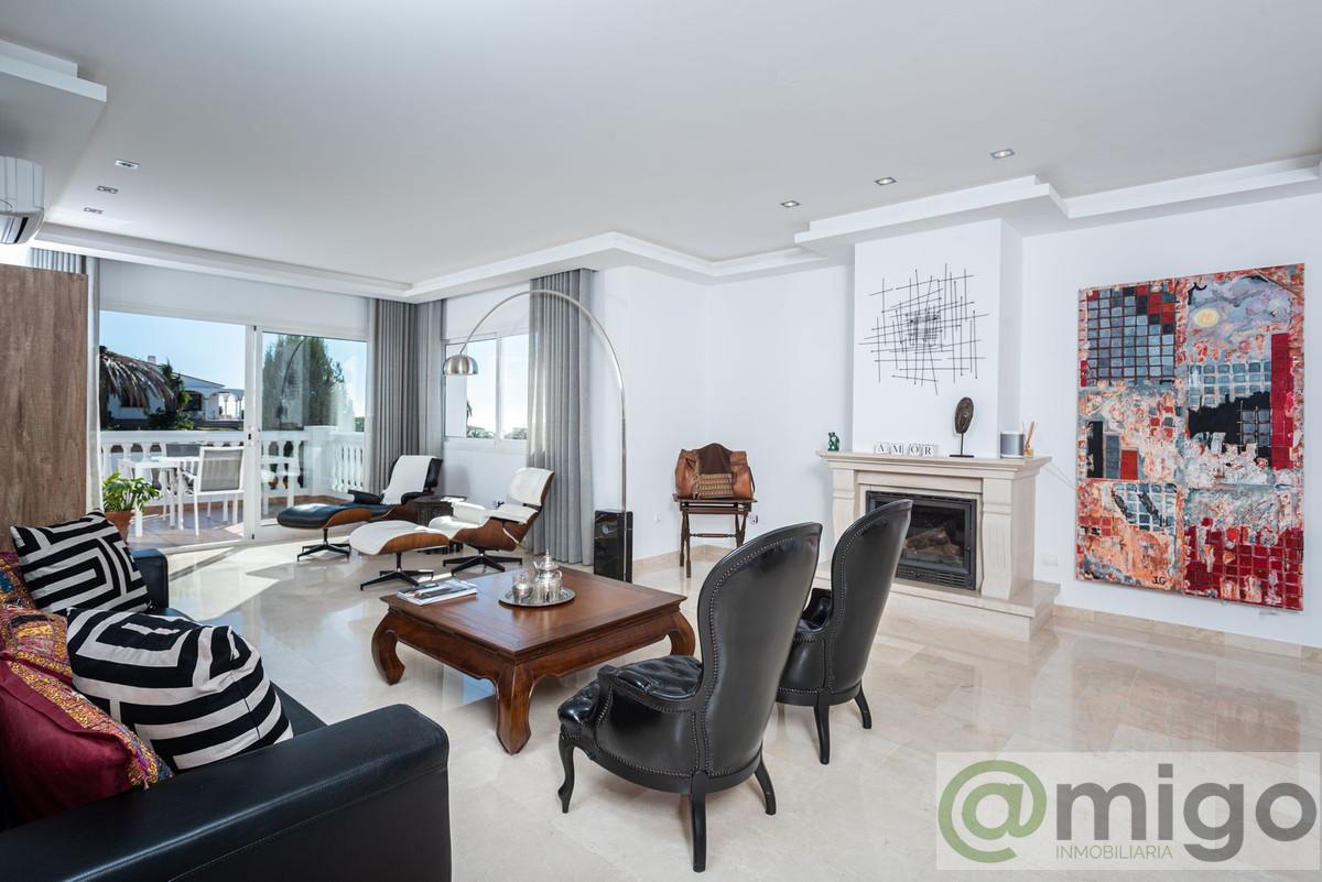 Venta de villa en La Cala de Mijas