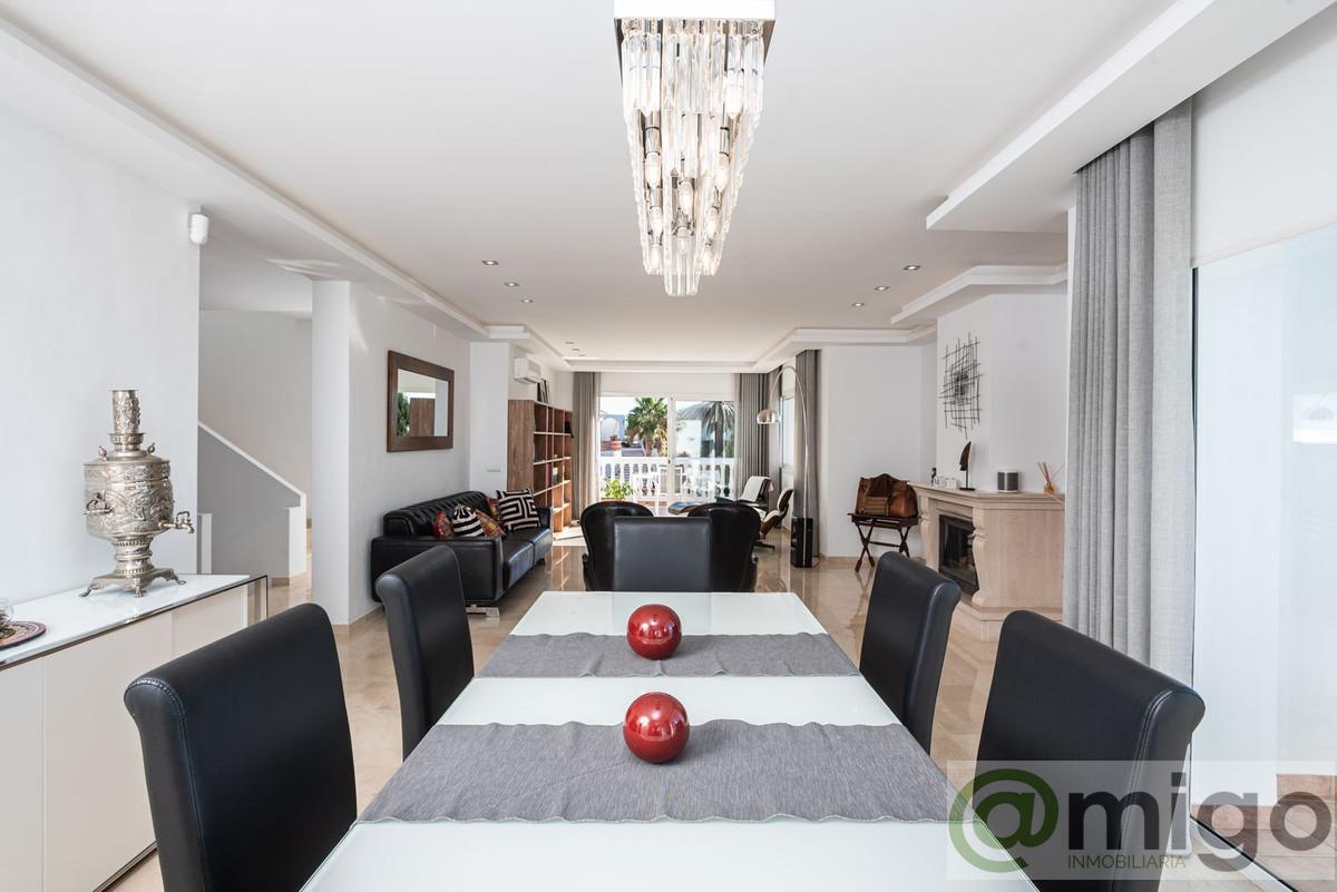 Venta de villa en La Cala de Mijas