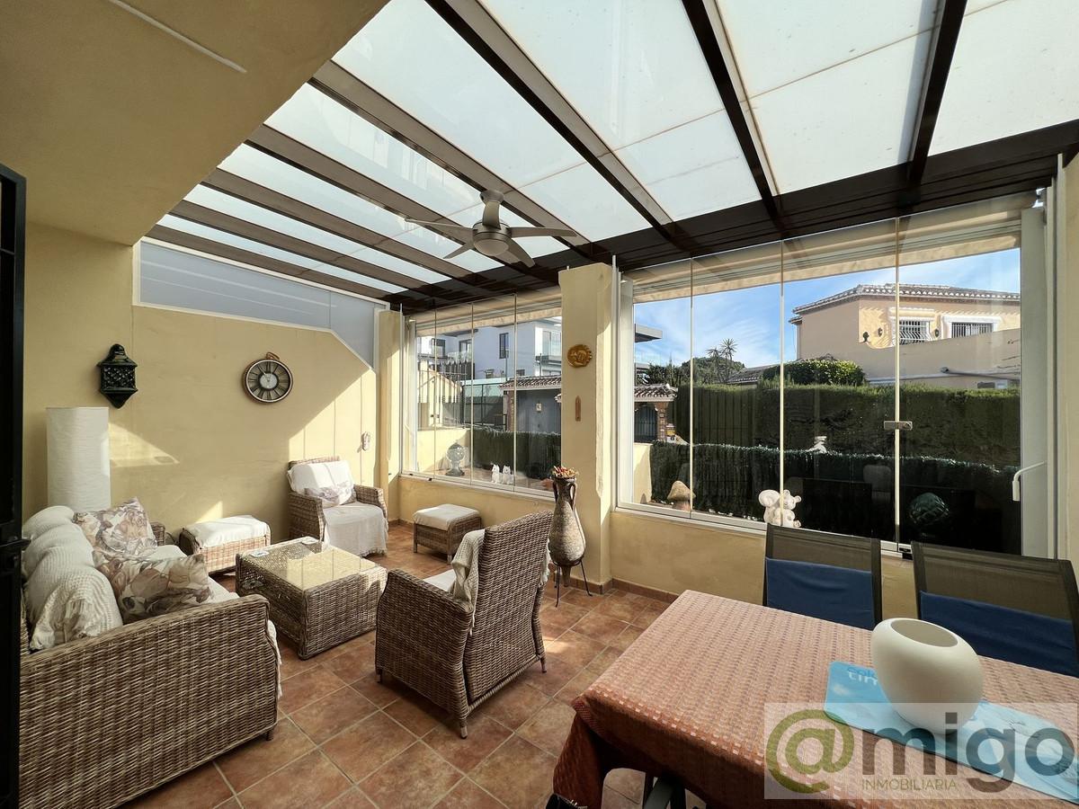 Venta de villa en Calahonda