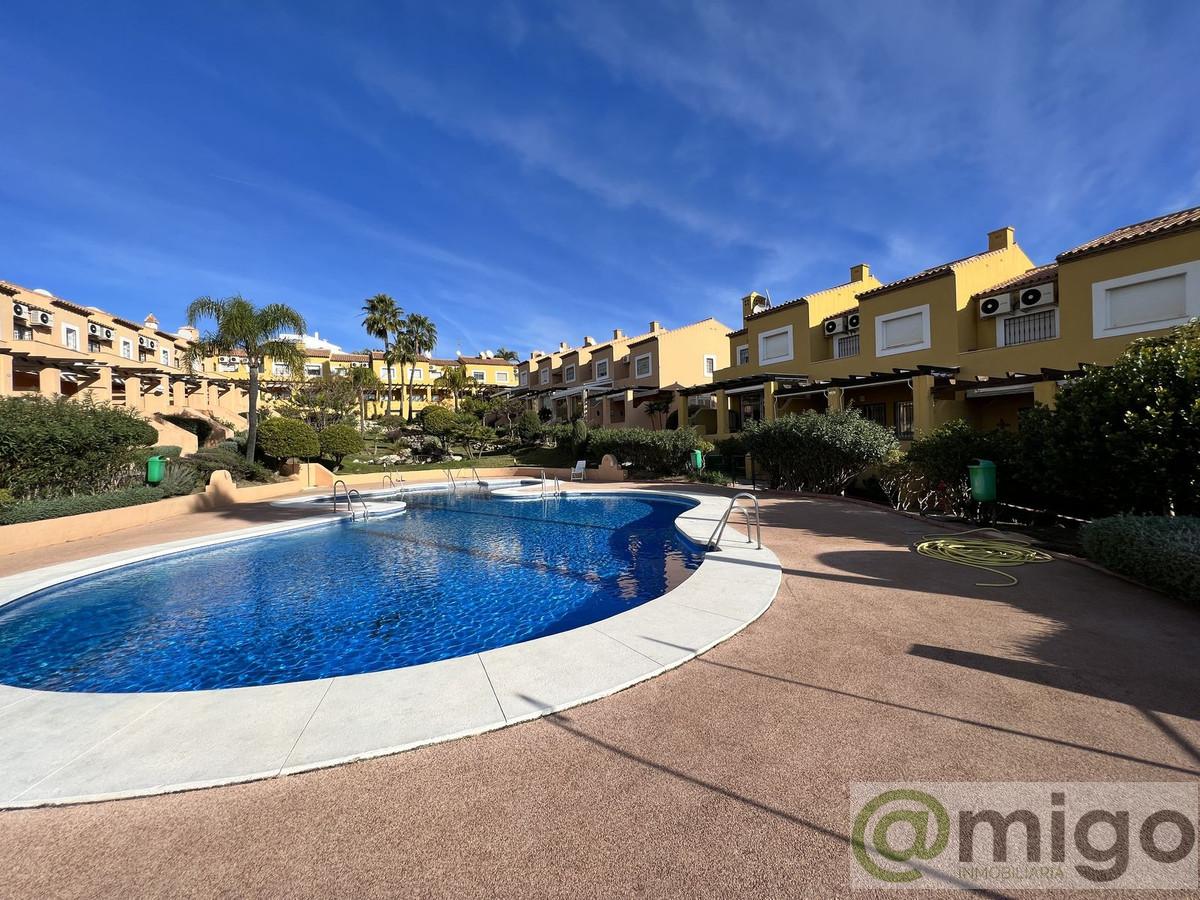 Venta de villa en Calahonda