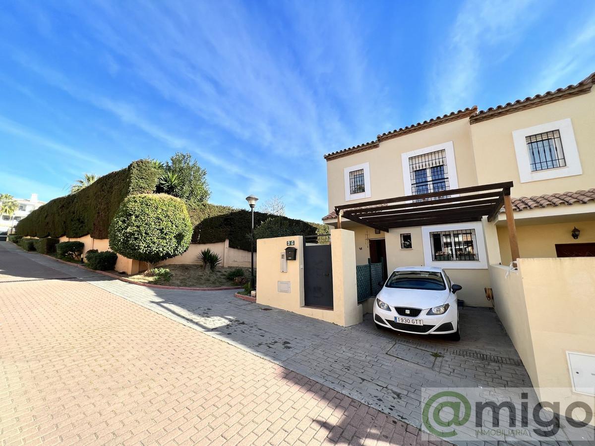 Venta de villa en Calahonda