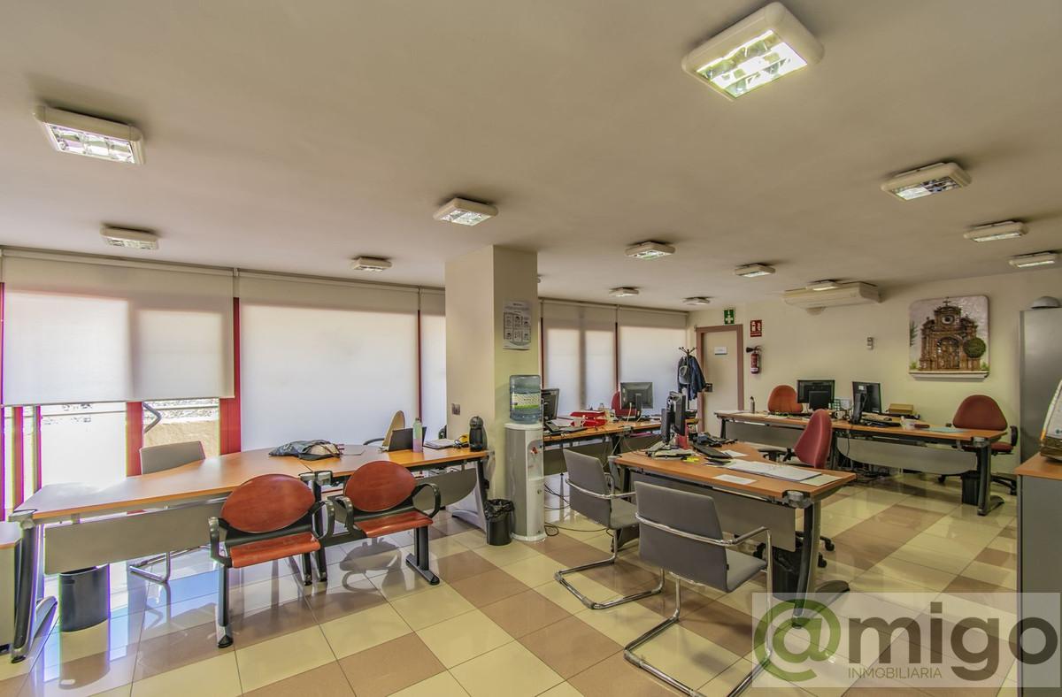 For sale of premises in Marbella