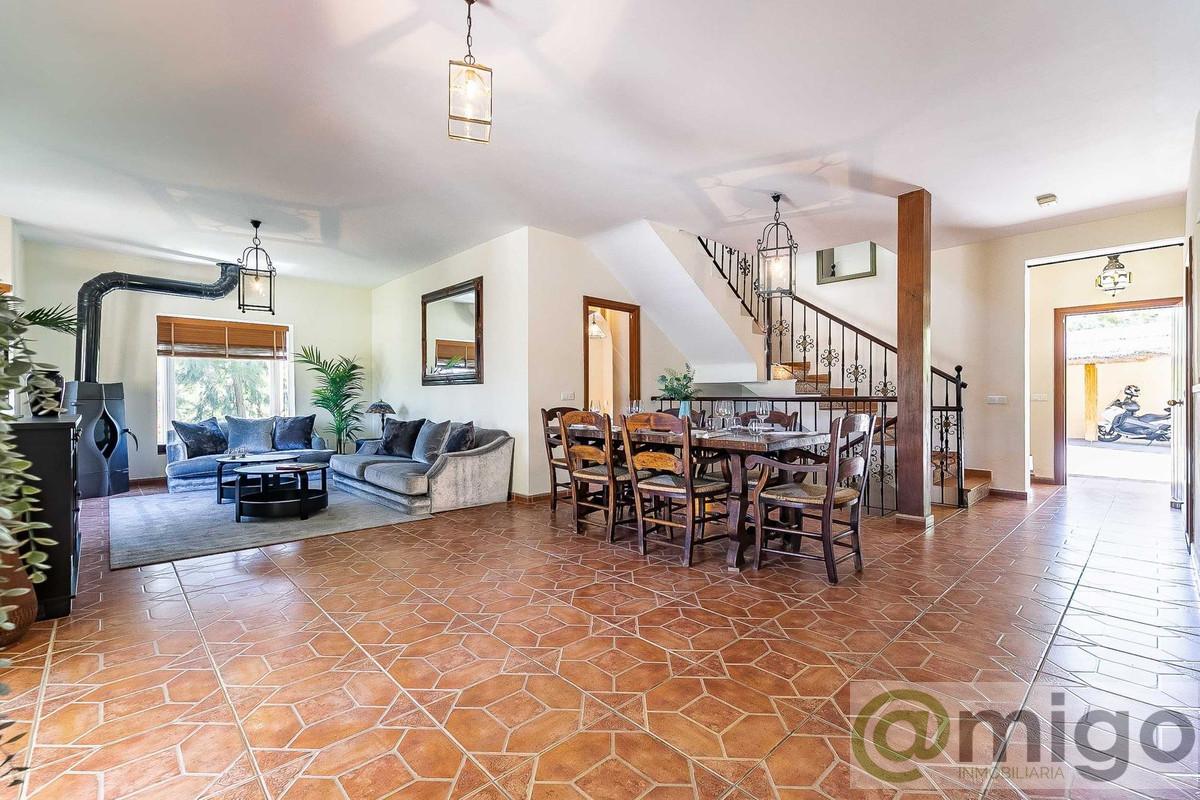 Venta de villa en Estepona