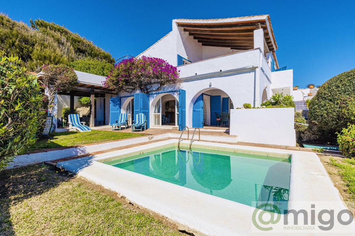 Venta de villa en Estepona