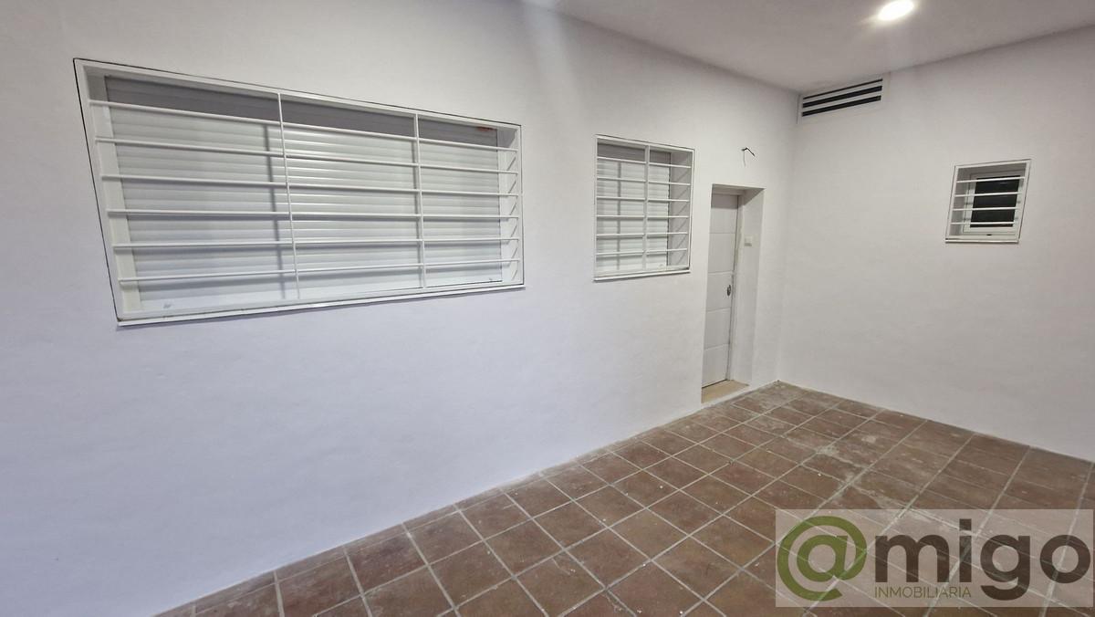 For sale of apartment in Málaga Centro