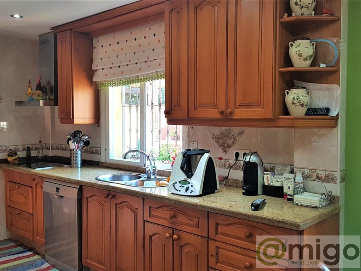 For sale of villa in Marbella