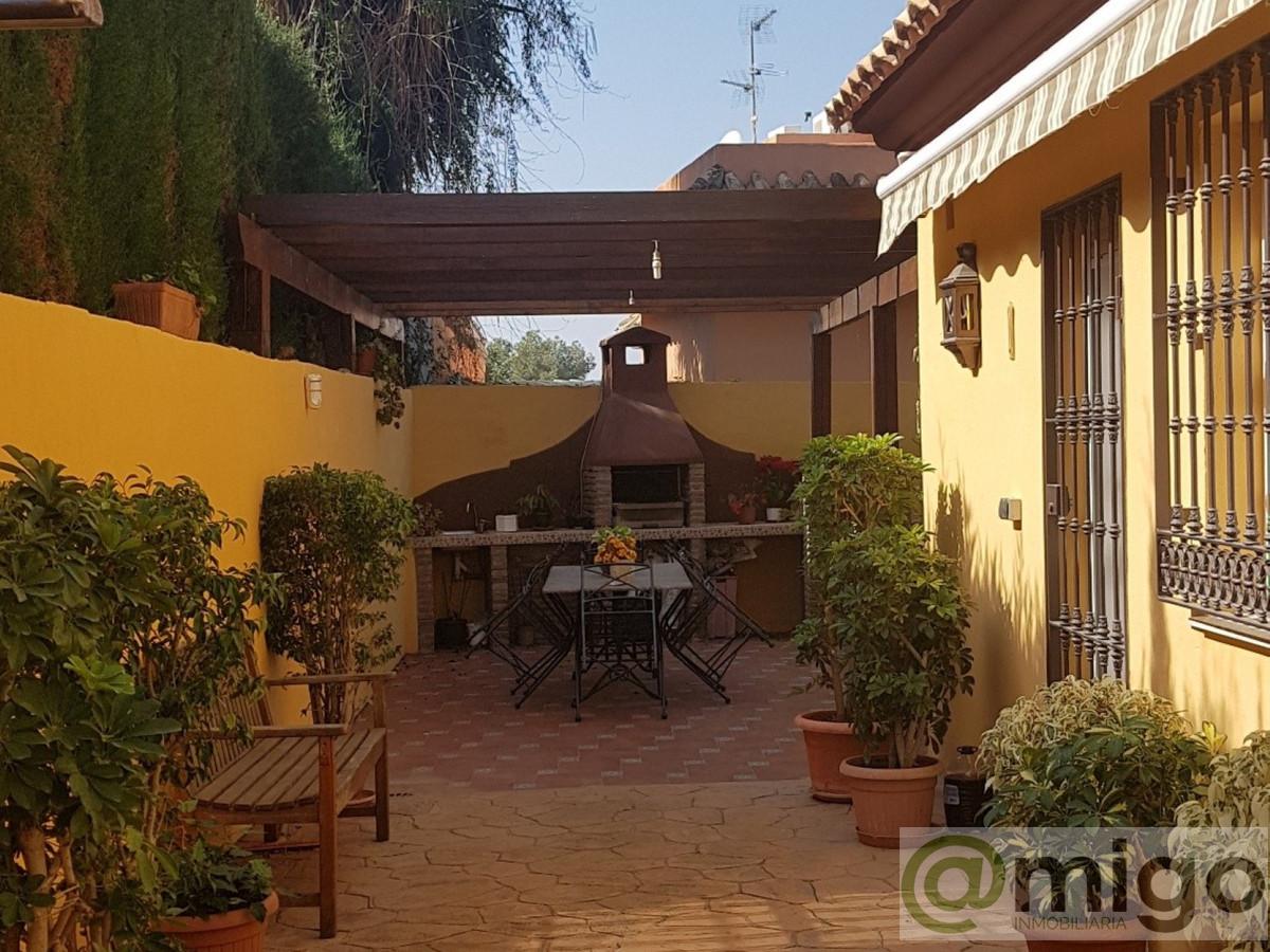 For sale of villa in Marbella
