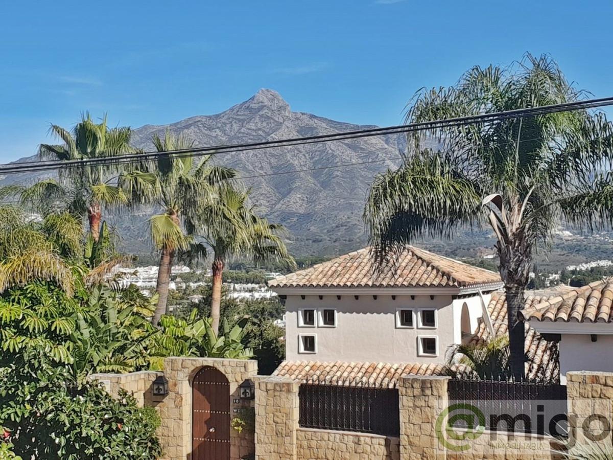 For sale of villa in Marbella