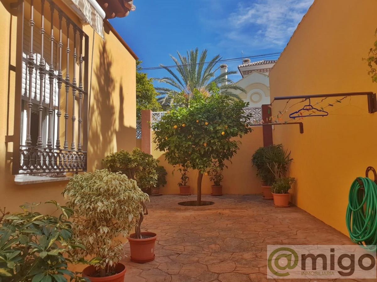 For sale of villa in Marbella
