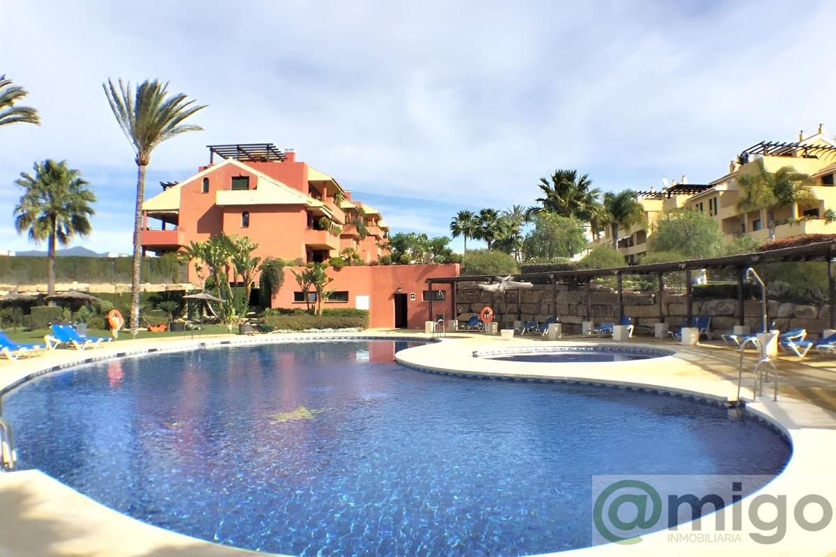 For sale of apartment in Estepona