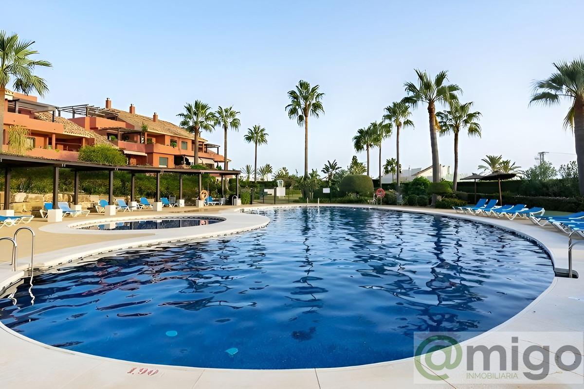 For sale of apartment in Estepona