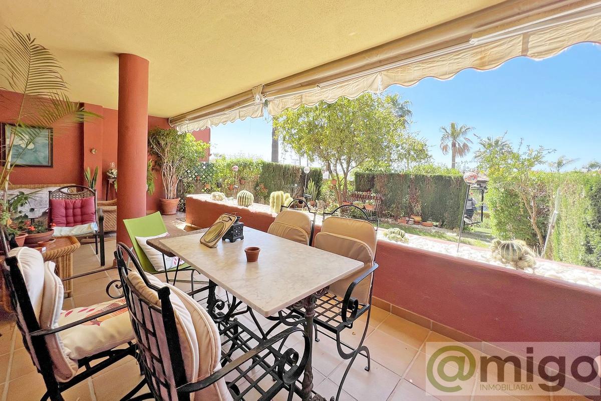 For sale of apartment in Estepona