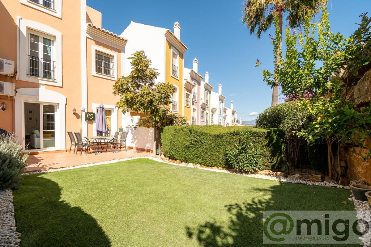 Venta de villa en Casares Playa