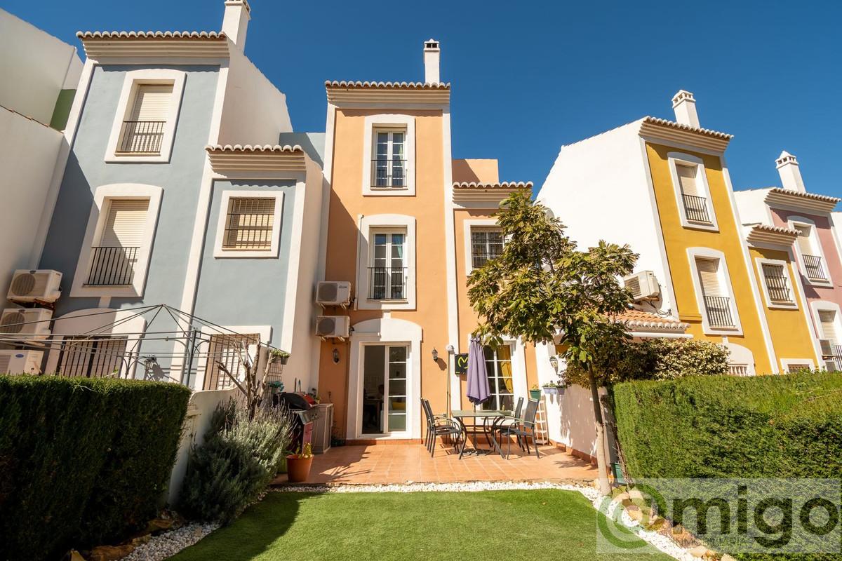 Venta de villa en Casares Playa