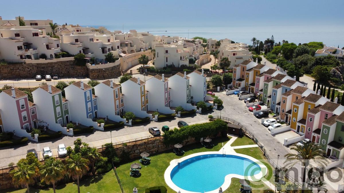 Venta de villa en Casares Playa