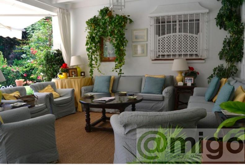 For sale of villa in Marbella