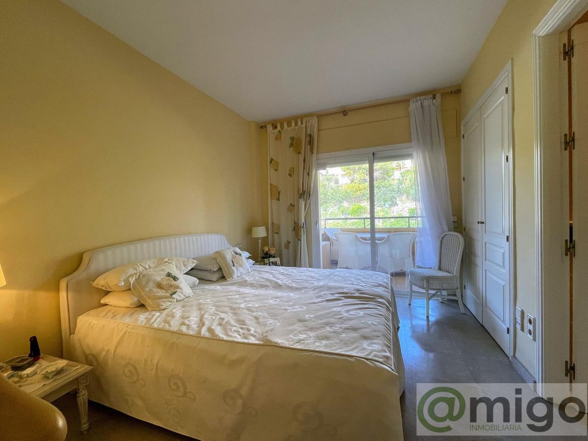 For sale of apartment in Marbella