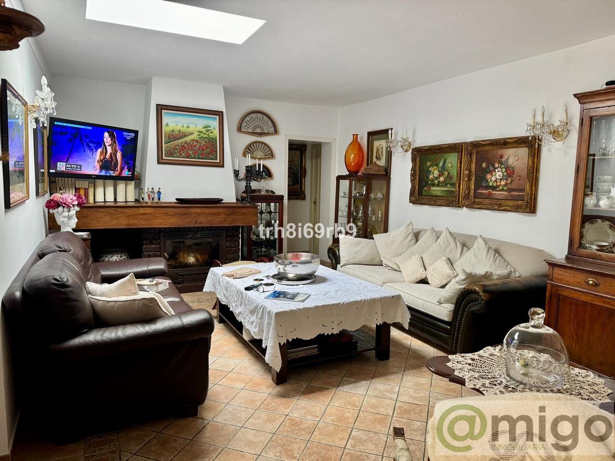 Venta de villa en Atalaya